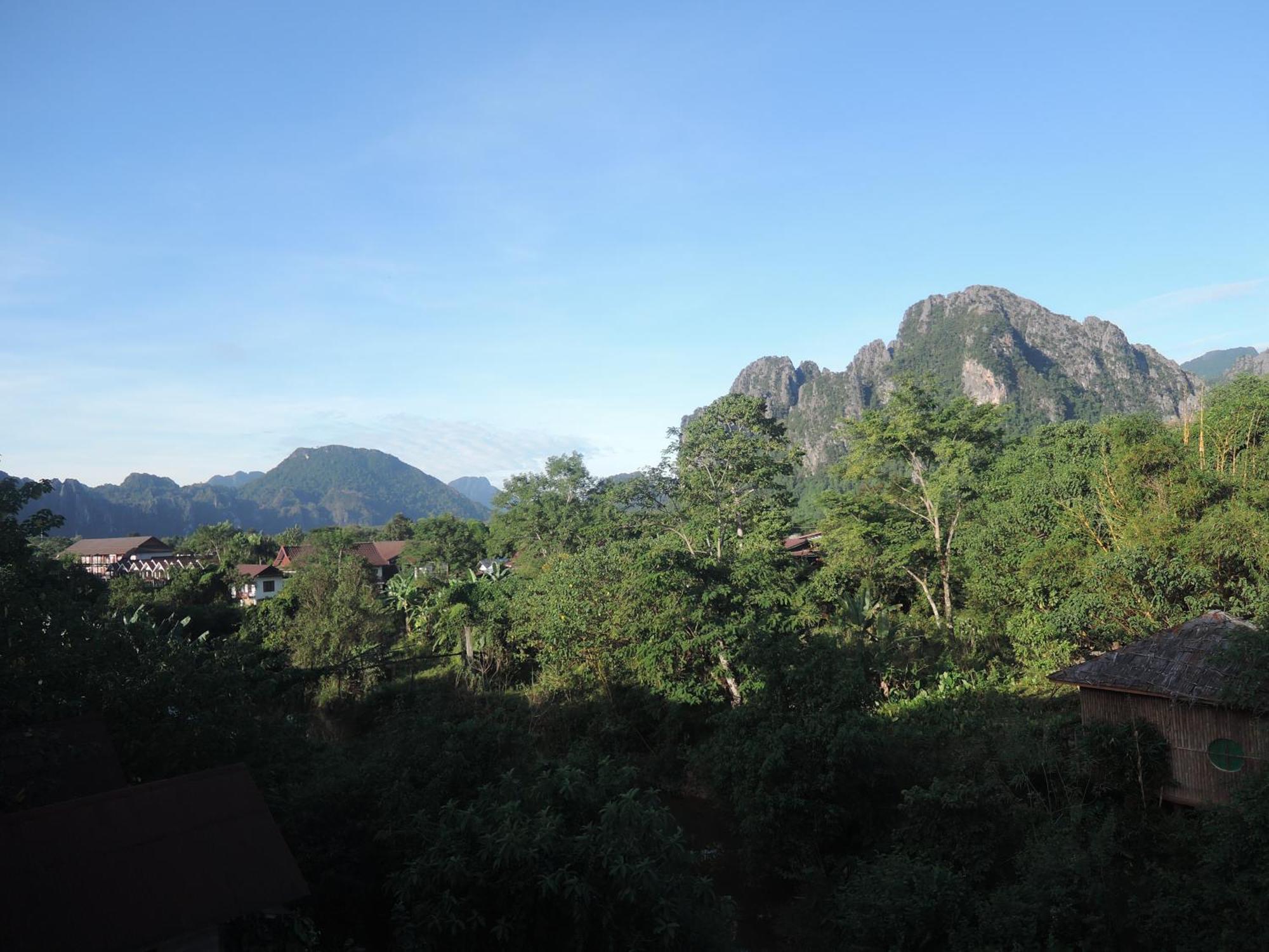 Lacasa Vang Vieng Hotel Buitenkant foto
